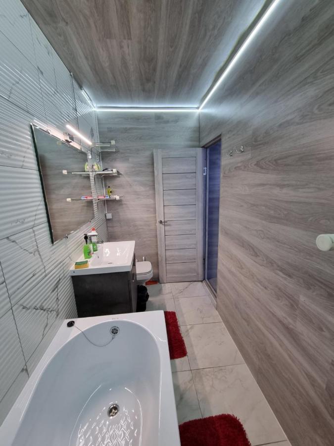Штефан64 Lejlighed Chişinău Eksteriør billede